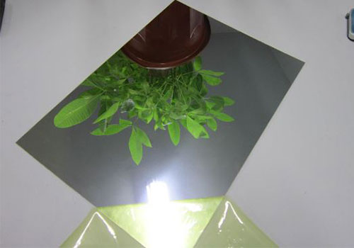 Color aluminum mirror sheet